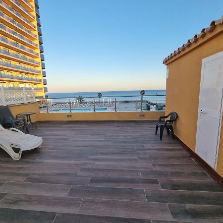 شقة Penthouse Sea Views + Private Solarium فوينخيرولا المظهر الخارجي الصورة